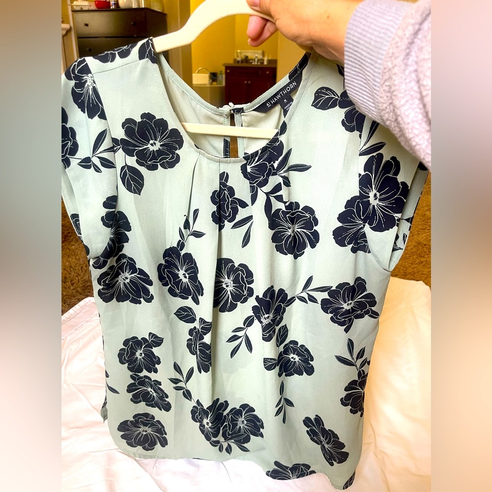 Women’s Top
